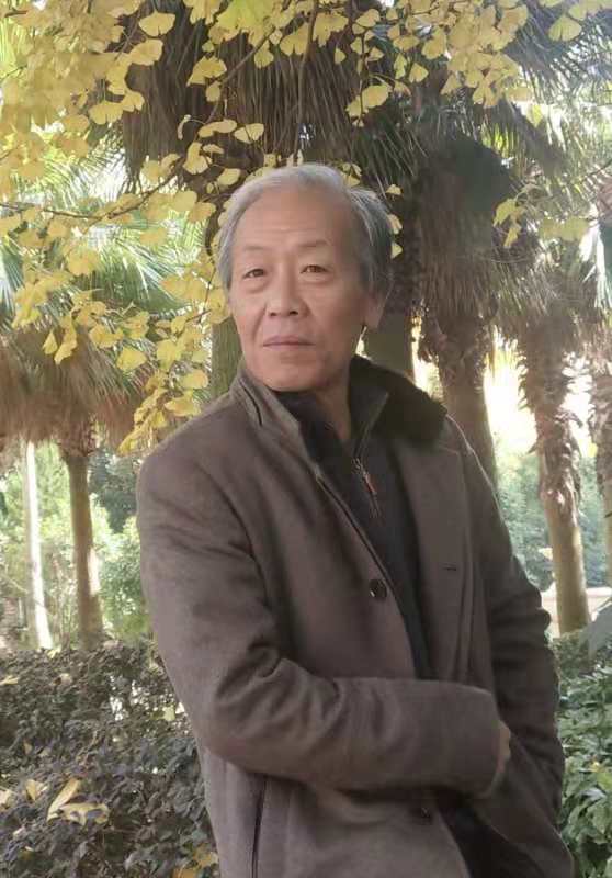 李志新